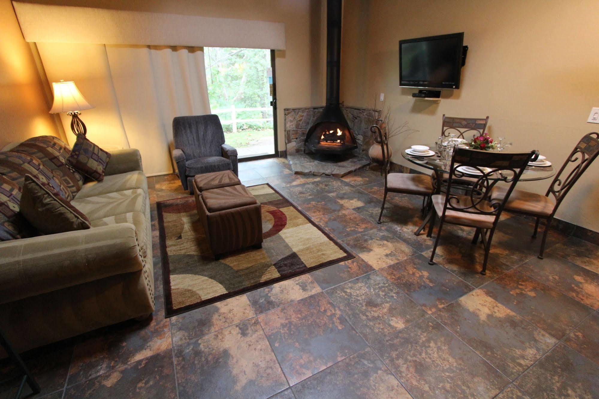 Villas At Poco Diablo Sedona Luaran gambar